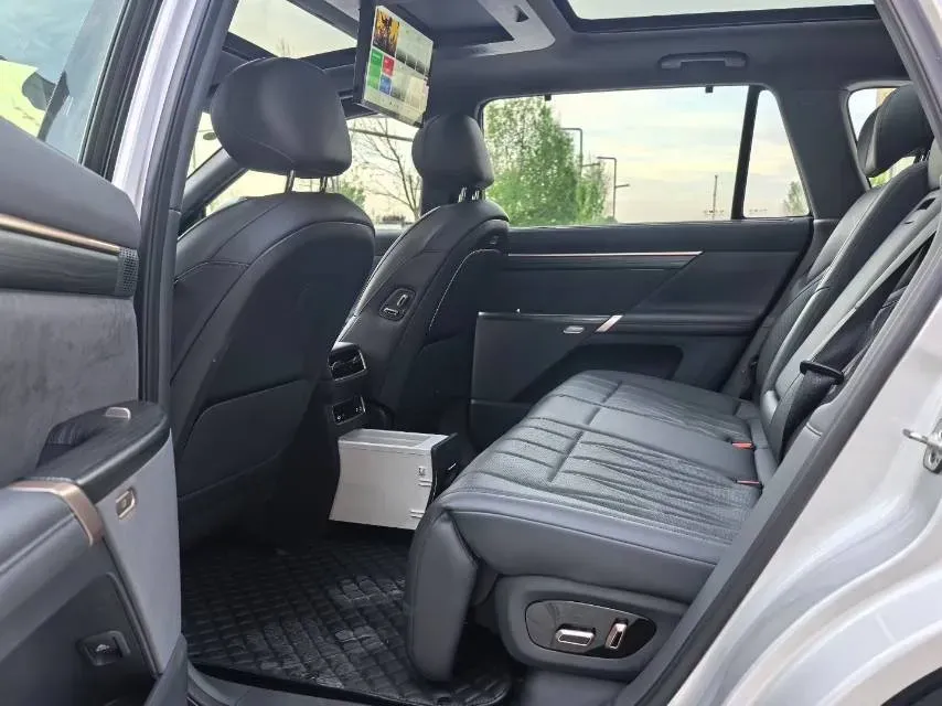 2025 DongFeng eπ eπ008 1.5T 147HP L4 REEV 34.32KWH,autocango,china used car exporter,china ev exporter,chinese used car exporter,chinese used ev exporter