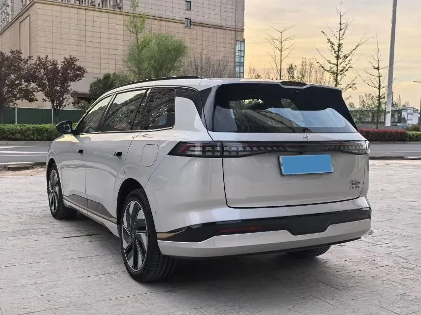 2025 DongFeng eπ eπ008 1.5T 147HP L4 REEV 34.32KWH,autocango,china used car exporter,china ev exporter,chinese used car exporter,chinese used ev exporter