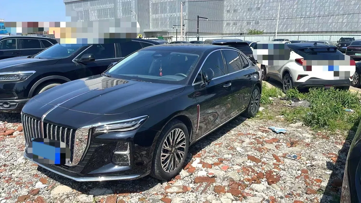 2024 HongQi H5 2.0T 224HP L4 8AT,autocango,china used car exporter,china ev exporter,chinese used car exporter,chinese used ev exporter