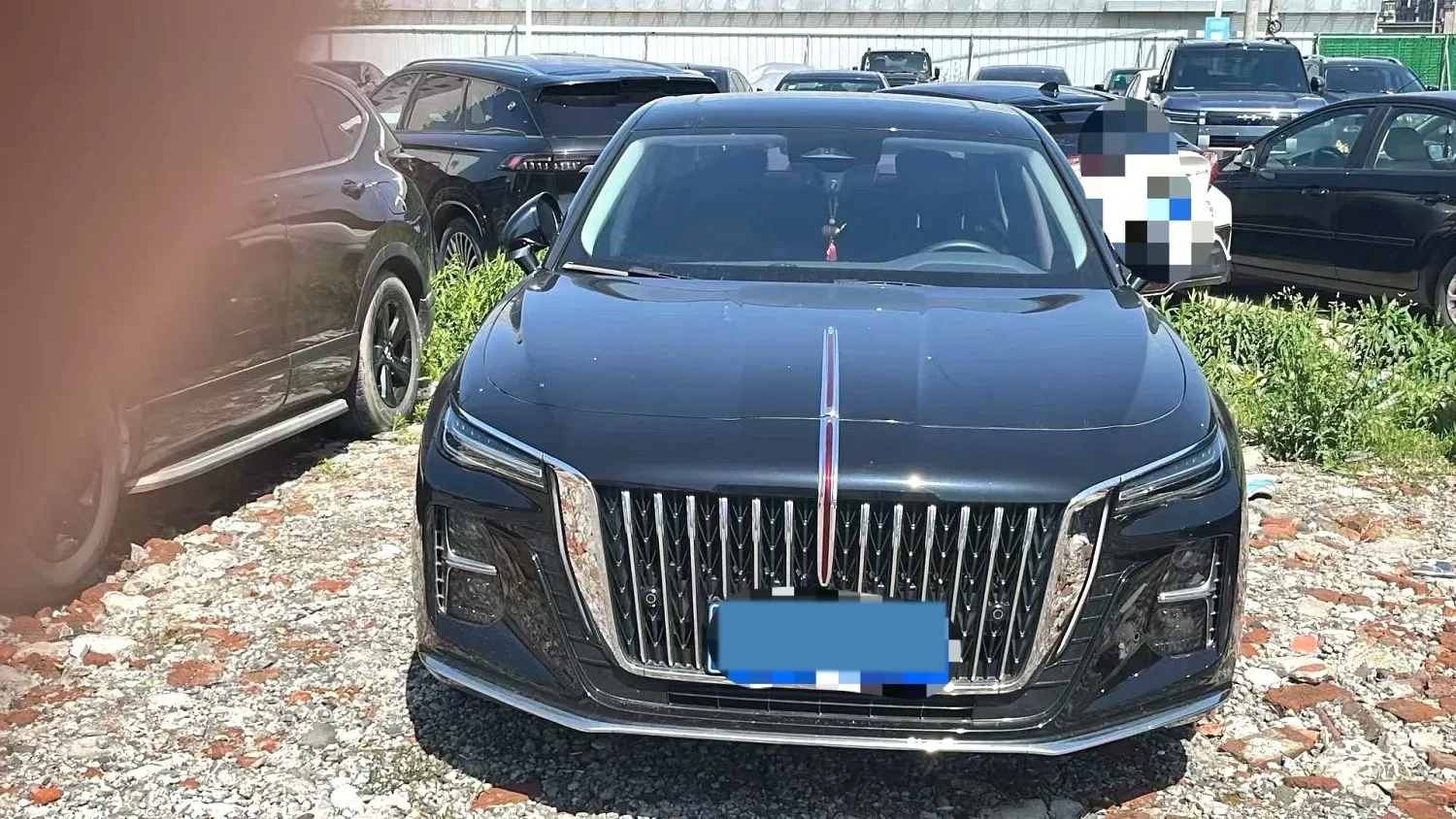 2024 HongQi H5 2.0T 224HP L4 8AT,autocango,china used car exporter,china ev exporter,chinese used car exporter,chinese used ev exporter