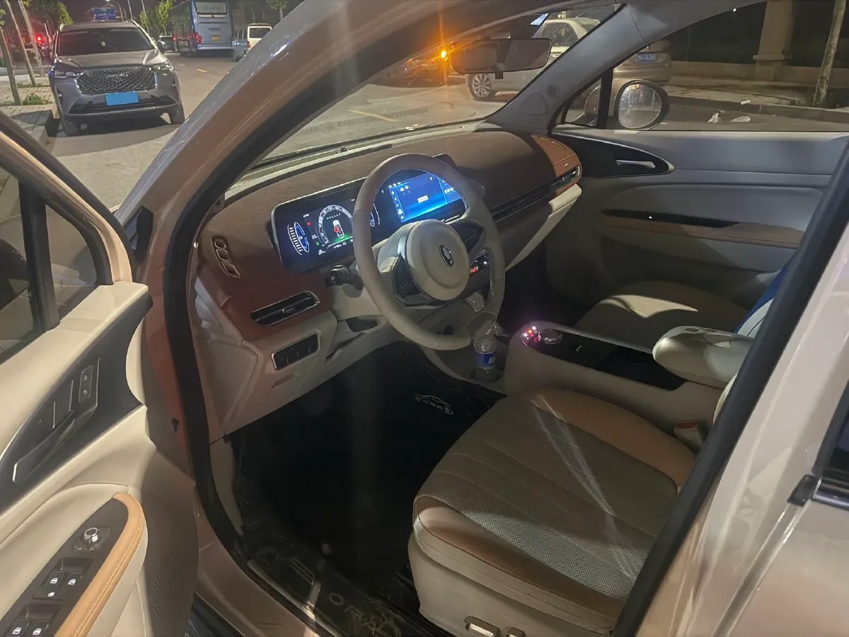 2022 Ora FunkyCat BEV 45.99KWH,autocango,china used car exporter,china ev exporter,chinese used car exporter,chinese used ev exporter