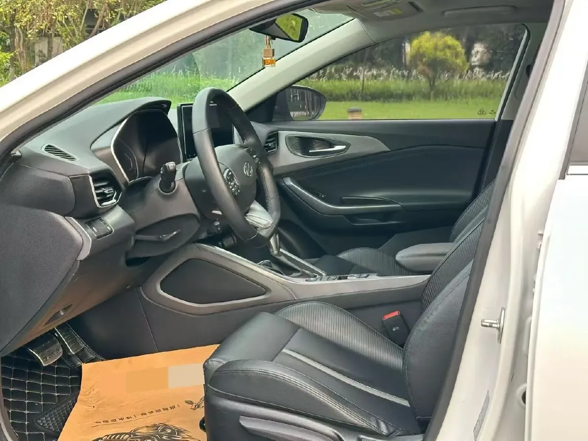 2019 Hyundai La Festa 1.6T 204HP L4 7DCT,autocango,china used car exporter,china ev exporter,chinese used car exporter,chinese used ev exporter