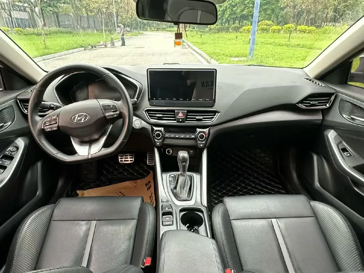 2019 Hyundai La Festa 1.6T 204HP L4 7DCT,autocango,china used car exporter,china ev exporter,chinese used car exporter,chinese used ev exporter