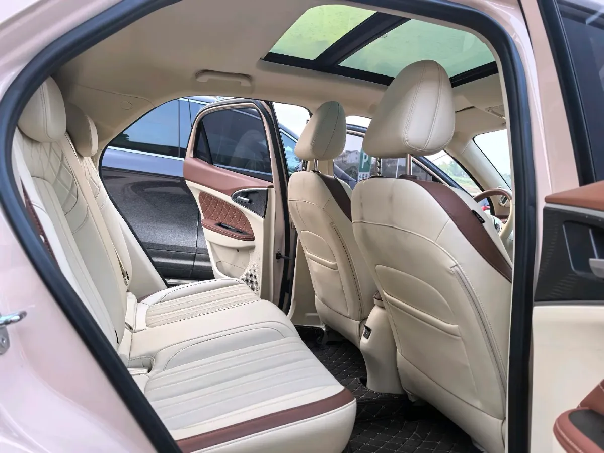 2022 Ora FunkyCat BEV 45.99KWH,autocango,china used car exporter,china ev exporter,chinese used car exporter,chinese used ev exporter