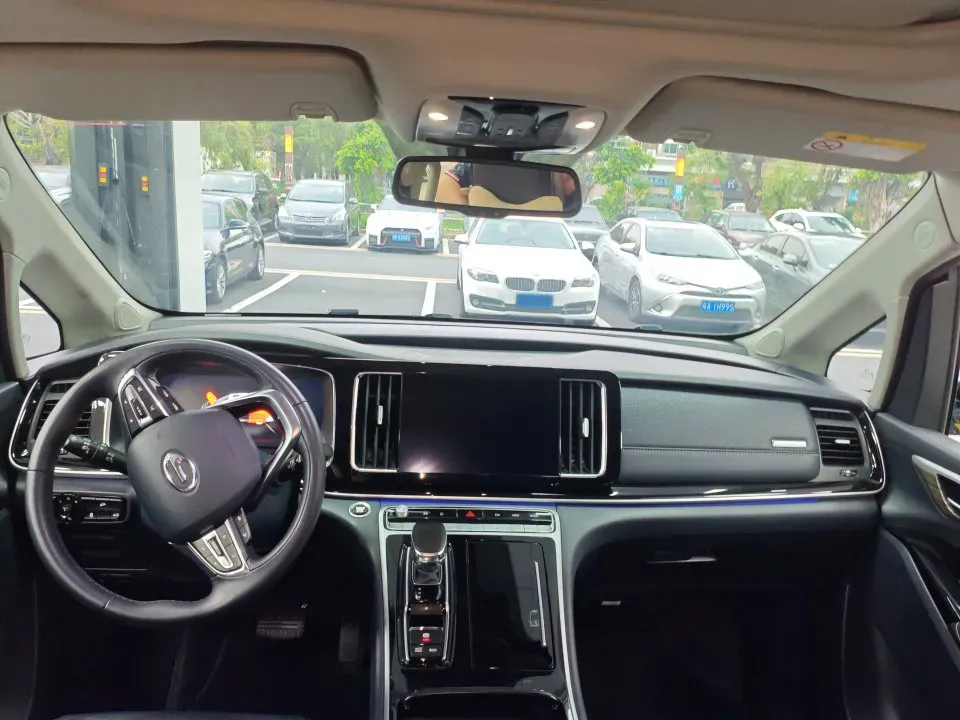 2023 GAC Trumpchi M8 2.0T 252HP L4 8AT,autocango,china used car exporter,china ev exporter,chinese used car exporter,chinese used ev exporter