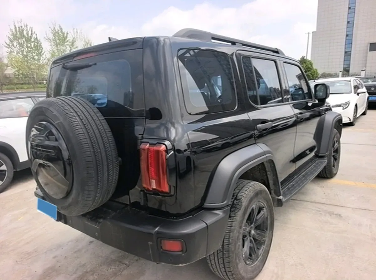 2023 Tank 300 2.0T 227HP L4 8AT,autocango,china used car exporter,china ev exporter,chinese used car exporter,chinese used ev exporter