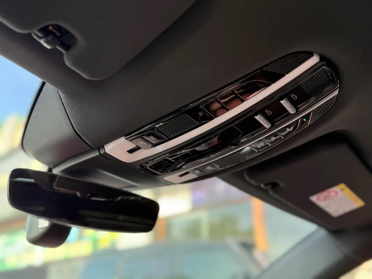 2023 Porsche Panamera 2.9T 330HP V6 8DCT,autocango,china used car exporter,china ev exporter,chinese used car exporter,chinese used ev exporter