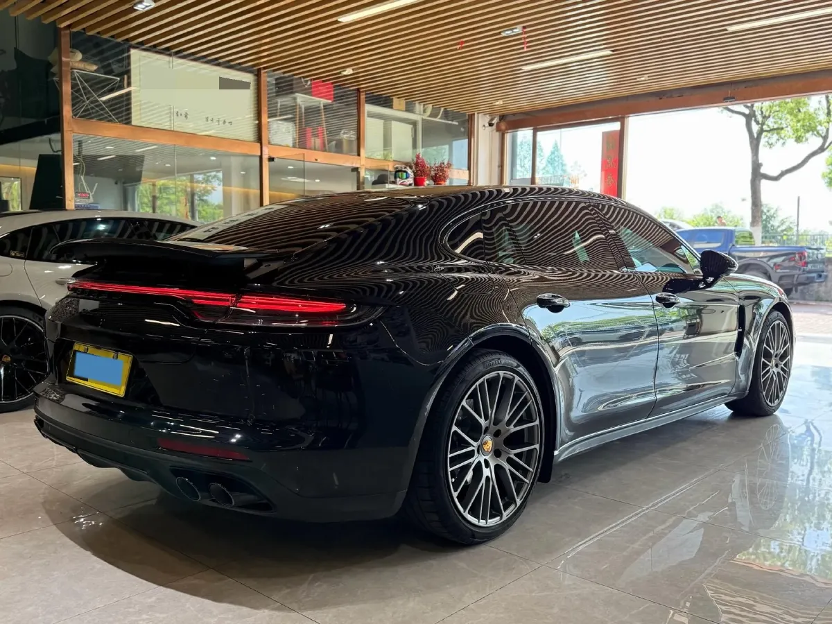 2023 Porsche Panamera 2.9T 330HP V6 8DCT,autocango,china used car exporter,china ev exporter,chinese used car exporter,chinese used ev exporter