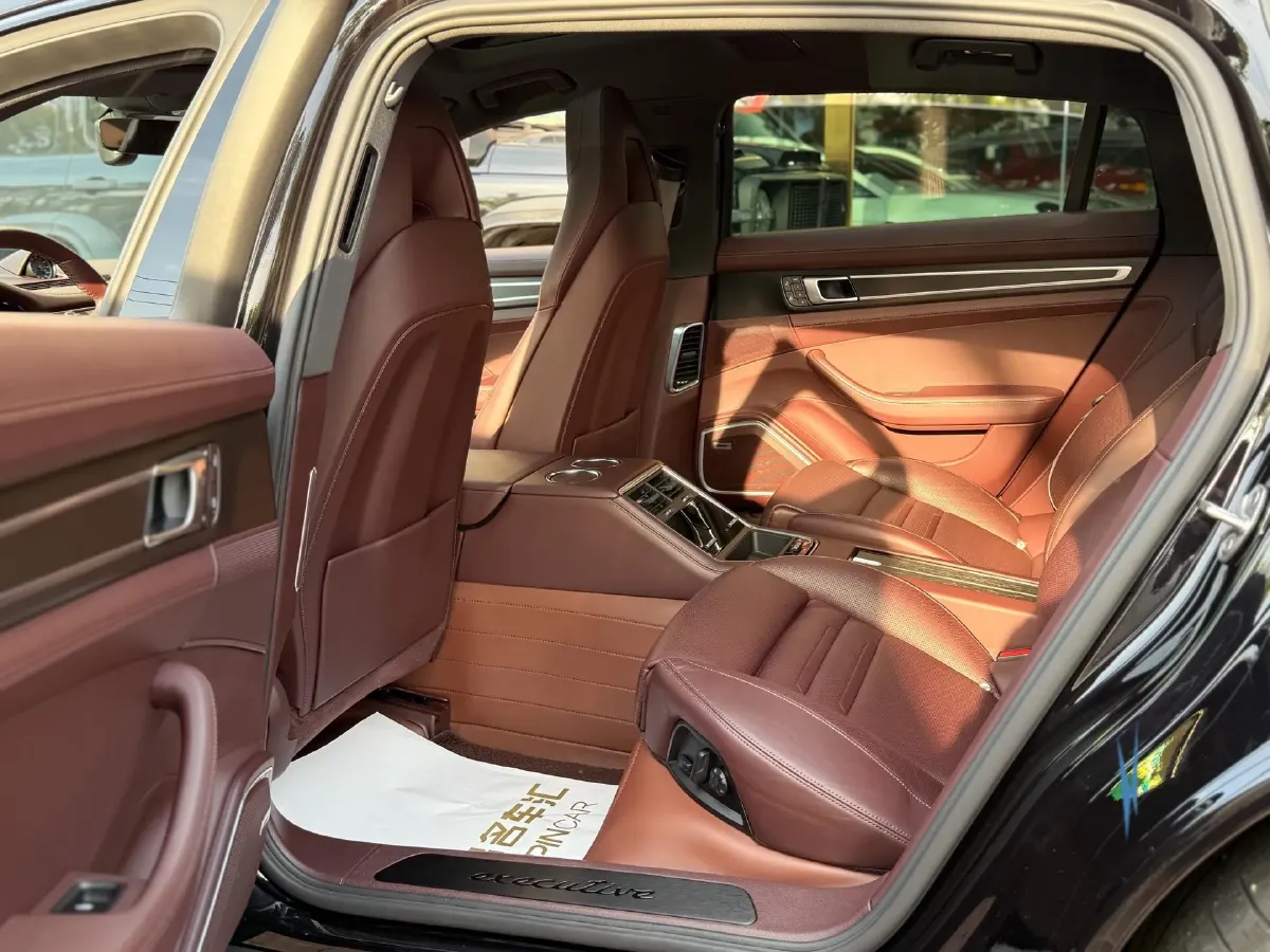 2023 Porsche Panamera 2.9T 330HP V6 8DCT,autocango,china used car exporter,china ev exporter,chinese used car exporter,chinese used ev exporter