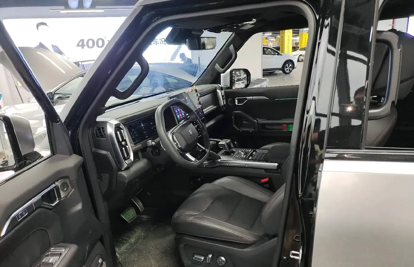 2023 Jetour Traveller 2.0T 254HP L4 8AT,autocango,china used car exporter,china ev exporter,chinese used car exporter,chinese used ev exporter