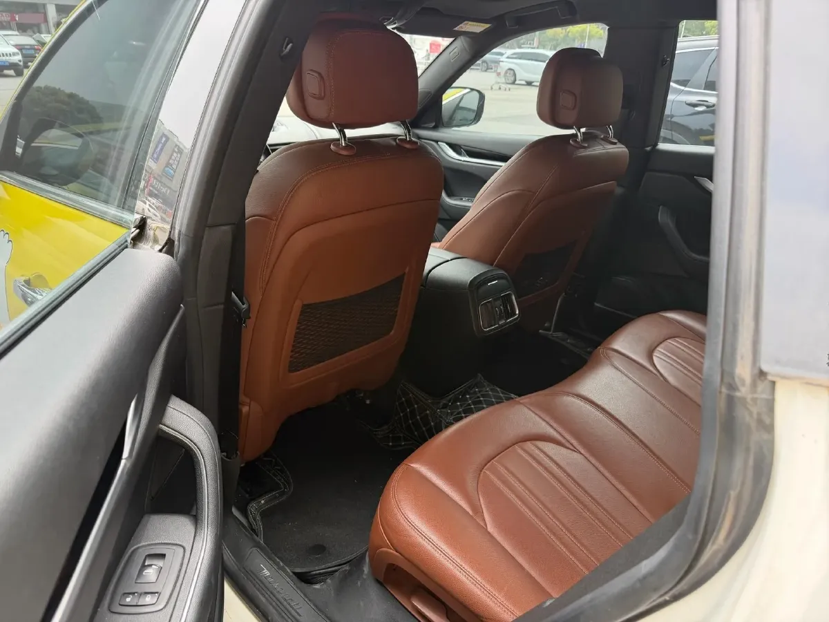 2018 Jaguar XJ 3.0T 340HP V6 8AT,autocango,china used car exporter,china ev exporter,chinese used car exporter,chinese used ev exporter