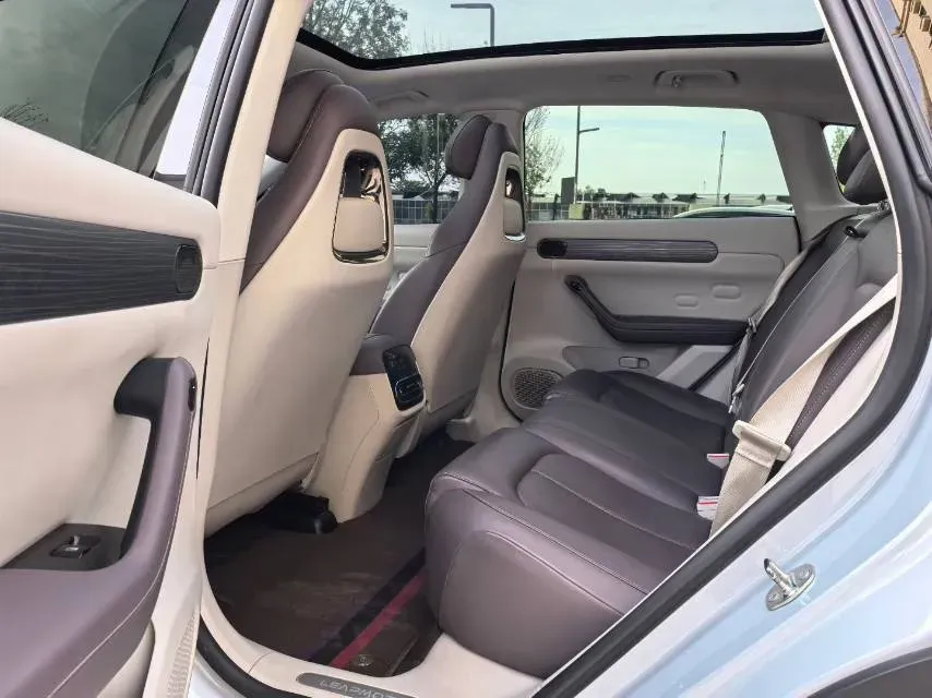 2023 Leapmotor C11 BEV 69.2KWH,autocango,china used car exporter,china ev exporter,chinese used car exporter,chinese used ev exporter