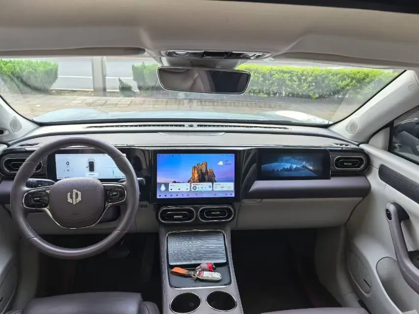 2023 Leapmotor C11 BEV 69.2KWH,autocango,china used car exporter,china ev exporter,chinese used car exporter,chinese used ev exporter