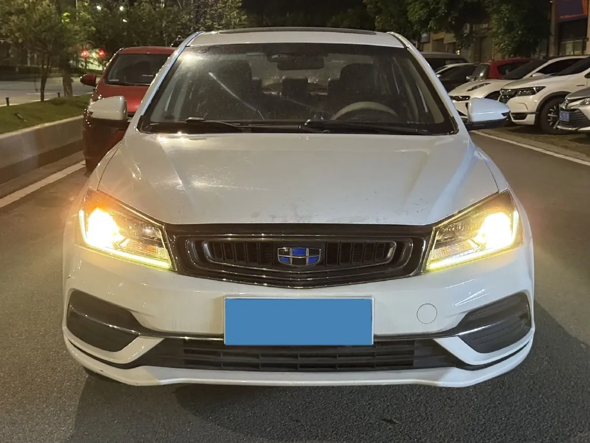 2018 Geely Emgrand 1.5L 109HP L4 5MT,autocango,china used car exporter,china ev exporter,chinese used car exporter,chinese used ev exporter