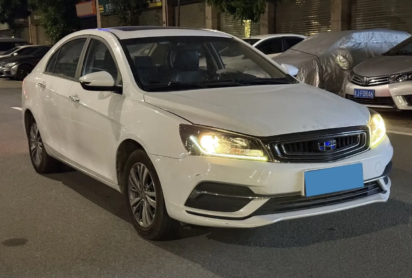 2018 Geely Emgrand 1.5L 109HP L4 5MT,autocango,china used car exporter,china ev exporter,chinese used car exporter,chinese used ev exporter
