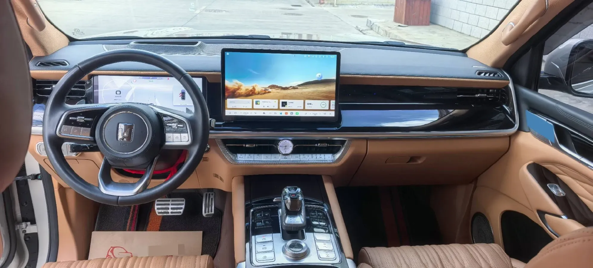 2023 Tank 500 2.0T 252HP L4 9AT PHEV 37.1KWH,autocango,china used car exporter,china ev exporter,chinese used car exporter,chinese used ev exporter