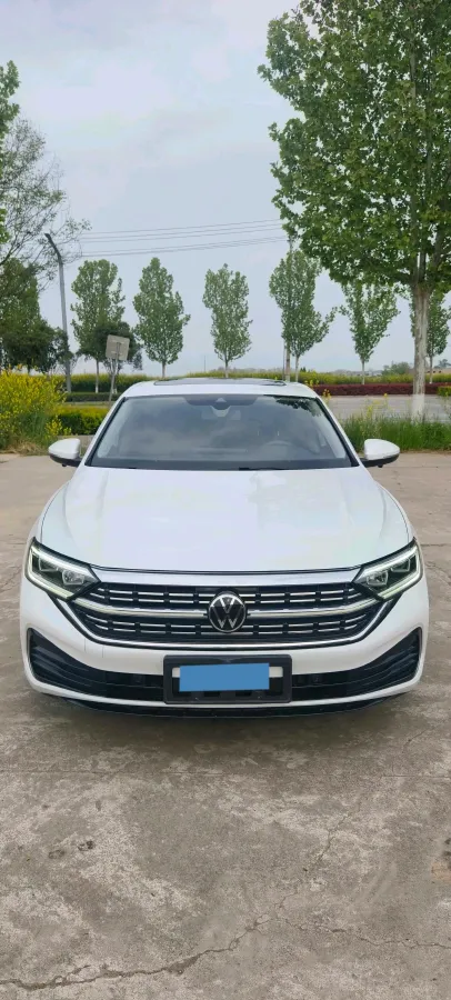 2023 Volkswagen Sagitar 1.5T 160HP L4 7DCT,autocango,china used car exporter,china ev exporter,chinese used car exporter,chinese used ev exporter