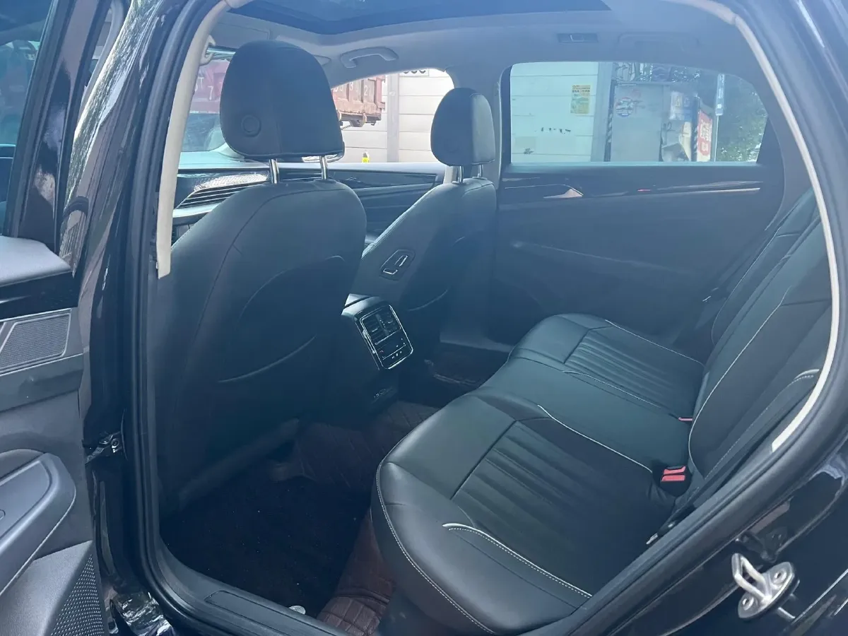 2022 Skoda Kodiak GT 2.0T 186HP L4 7DCT,autocango,china used car exporter,china ev exporter,chinese used car exporter,chinese used ev exporter