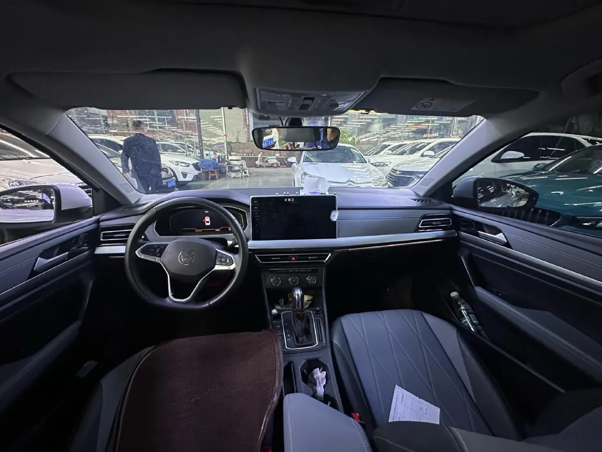 2023 Volkswagen Lavida 1.5L 113HP L4 6AT,autocango,china used car exporter,china ev exporter,chinese used car exporter,chinese used ev exporter