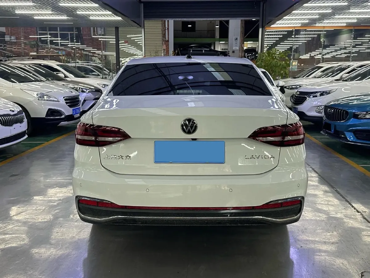 2023 Volkswagen Lavida 1.5L 113HP L4 6AT,autocango,china used car exporter,china ev exporter,chinese used car exporter,chinese used ev exporter