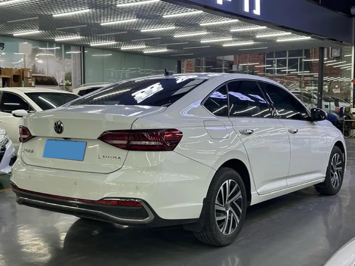 2023 Volkswagen Lavida 1.5L 113HP L4 6AT,autocango,china used car exporter,china ev exporter,chinese used car exporter,chinese used ev exporter