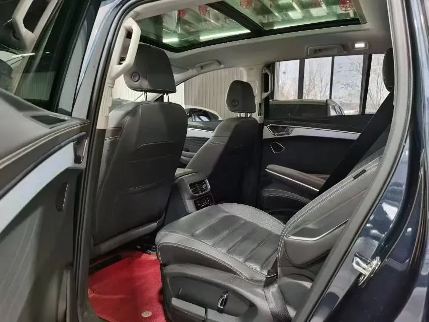 2022 Volkswagen Talagon 2.0T 220HP L4 7DCT,autocango,china used car exporter,china ev exporter,chinese used car exporter,chinese used ev exporter