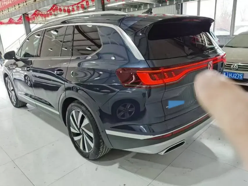 2022 Volkswagen Talagon 2.0T 220HP L4 7DCT,autocango,china used car exporter,china ev exporter,chinese used car exporter,chinese used ev exporter