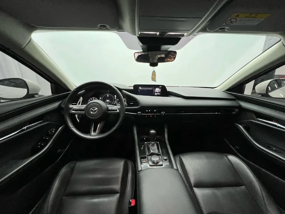 2021 Mazda 3 Axela 2.0L 158HP L4 6AT,autocango,china used car exporter,china ev exporter,chinese used car exporter,chinese used ev exporter