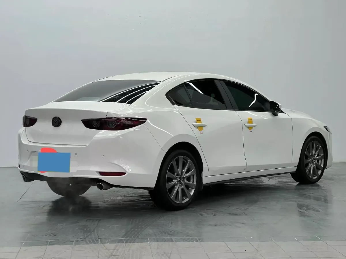 2021 Mazda 3 Axela 2.0L 158HP L4 6AT,autocango,china used car exporter,china ev exporter,chinese used car exporter,chinese used ev exporter