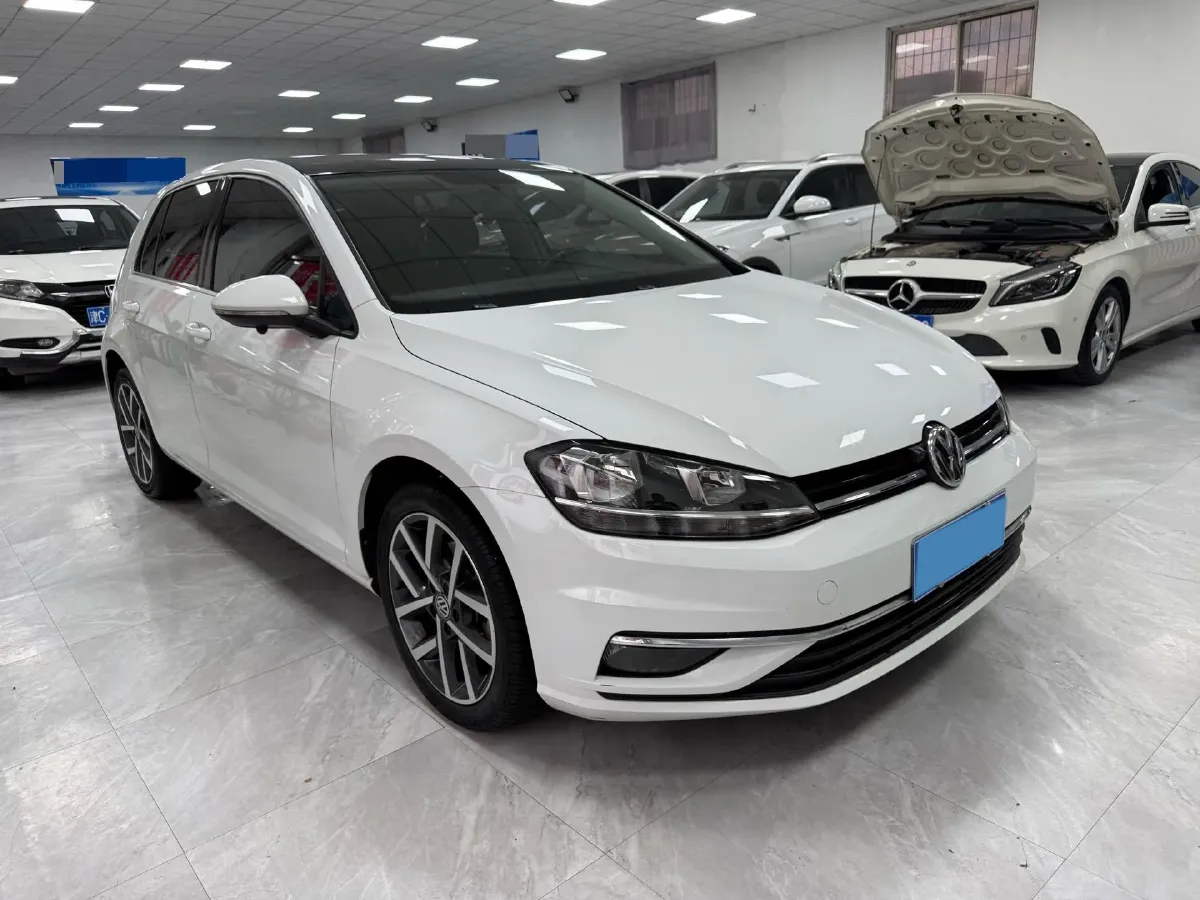 2020 Volkswagen Golf 1.2T 116HP L4 7DCT,autocango,china used car exporter,china ev exporter,chinese used car exporter,chinese used ev exporter