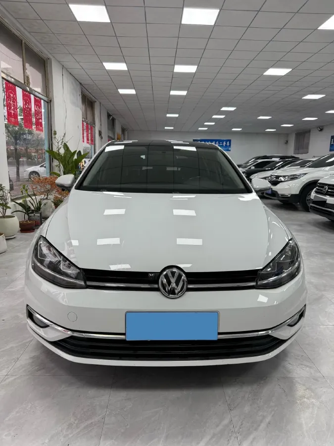 2020 Volkswagen Golf 1.2T 116HP L4 7DCT,autocango,china used car exporter,china ev exporter,chinese used car exporter,chinese used ev exporter