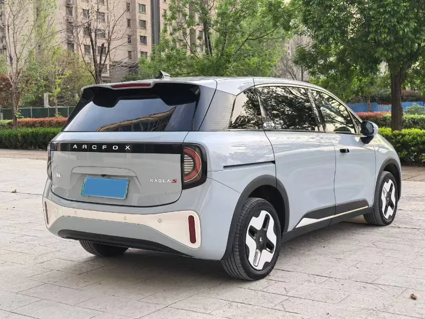 2024 ARCFOX KAOLA BEV 58.8KWH,autocango,china used car exporter,china ev exporter,chinese used car exporter,chinese used ev exporter