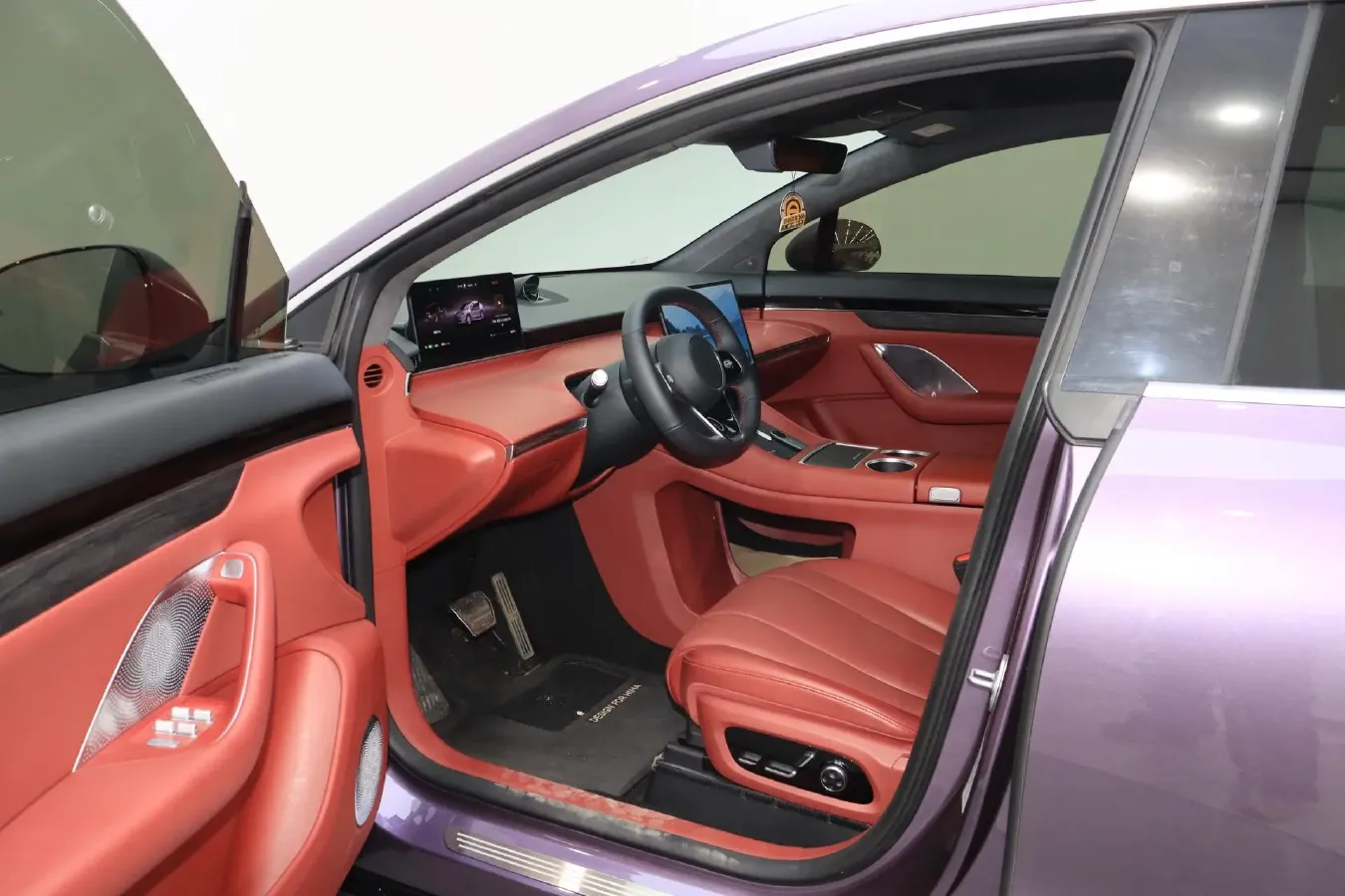 2024 HIMA R7 BEV 82KWH,autocango,china used car exporter,china ev exporter,chinese used car exporter,chinese used ev exporter