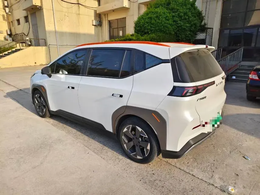 2022 Geely Okavango 1.8T 184HP L4 7DCT,autocango,china used car exporter,china ev exporter,chinese used car exporter,chinese used ev exporter