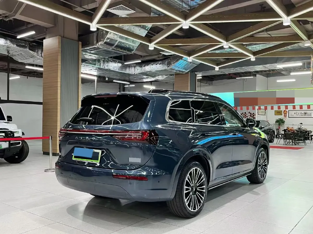 2024 AITO AITO M7 1.5T 152HP L4 REEV 42KWH,autocango,china used car exporter,china ev exporter,chinese used car exporter,chinese used ev exporter