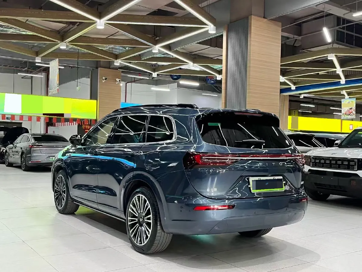 2024 AITO AITO M7 1.5T 152HP L4 REEV 42KWH,autocango,china used car exporter,china ev exporter,chinese used car exporter,chinese used ev exporter