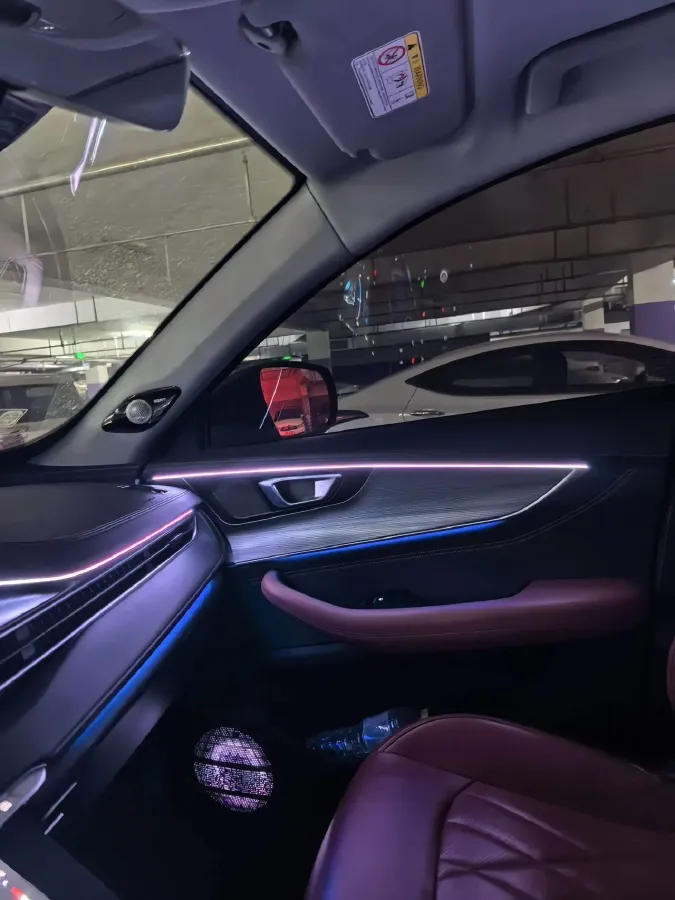 2022 Chery Tiggo 8 Plus 1.6T 197HP L4 7DCT,autocango,china used car exporter,china ev exporter,chinese used car exporter,chinese used ev exporter