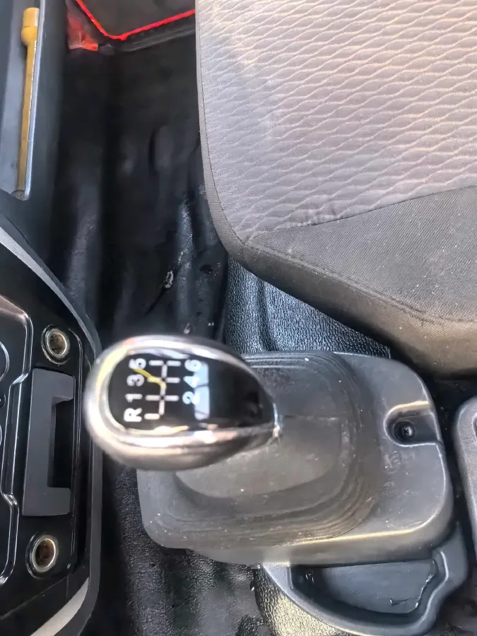 2025 Dongfeng Qiankun K6 2.5L 184HP L4 8MT,autocango,china used car exporter,china ev exporter,chinese used car exporter,chinese used ev exporter