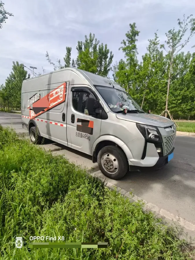 2023 Ford Transit 2.0T 220HP L4 5MT,autocango,china used car exporter,china ev exporter,chinese used car exporter,chinese used ev exporter