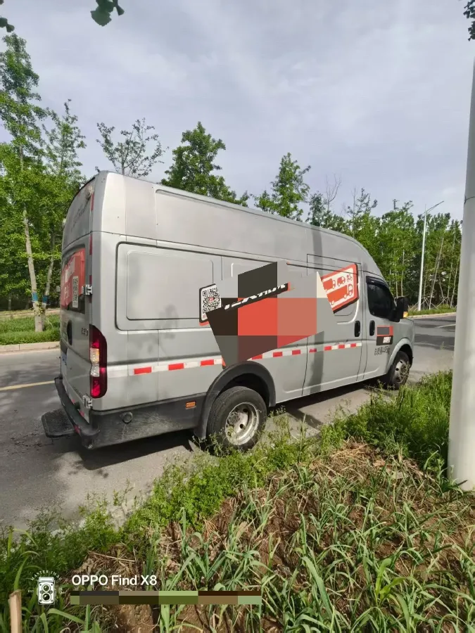 2023 Ford Transit 2.0T 220HP L4 5MT,autocango,china used car exporter,china ev exporter,chinese used car exporter,chinese used ev exporter