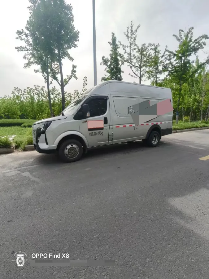 2023 Ford Transit 2.0T 220HP L4 5MT,autocango,china used car exporter,china ev exporter,chinese used car exporter,chinese used ev exporter