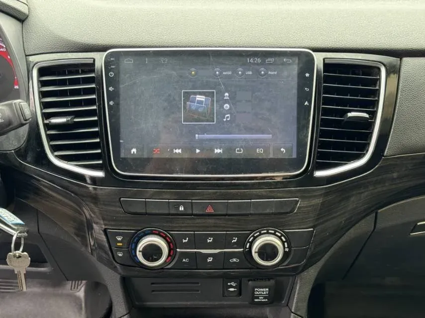 2019 Isuzu LingTuo 2.5T 129HP L4 6MT,autocango,china used car exporter,china ev exporter,chinese used car exporter,chinese used ev exporter