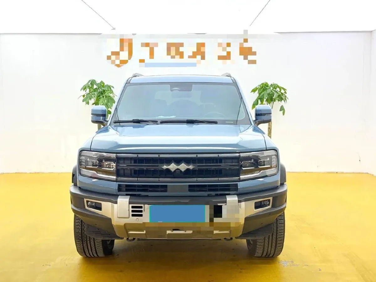 2023 FangChengBao Bao 5 1.5T 194HP L4 E-CVT PHEV 31.8KWH,autocango,china used car exporter,china ev exporter,chinese used car exporter,chinese used ev exporter