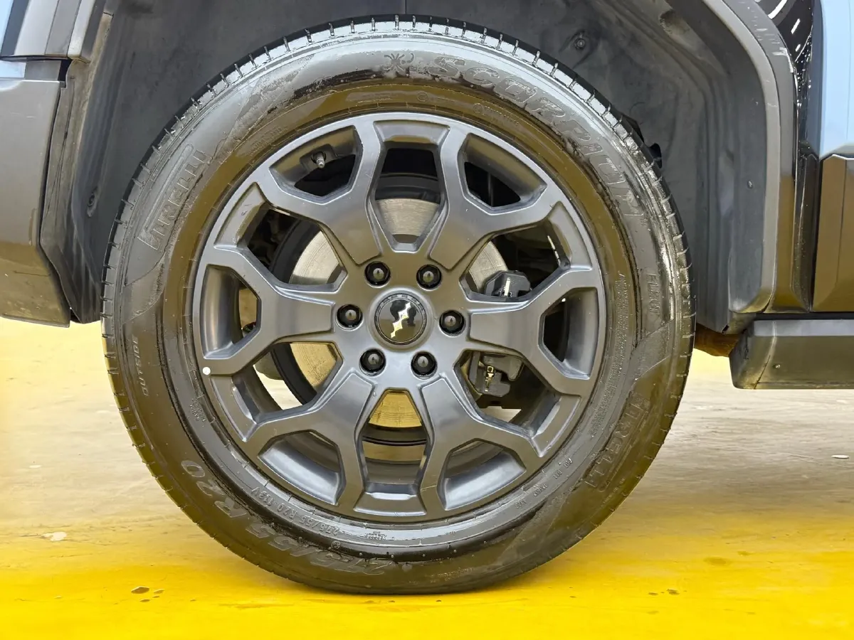 2023 FangChengBao Bao 5 1.5T 194HP L4 E-CVT PHEV 31.8KWH,autocango,china used car exporter,china ev exporter,chinese used car exporter,chinese used ev exporter