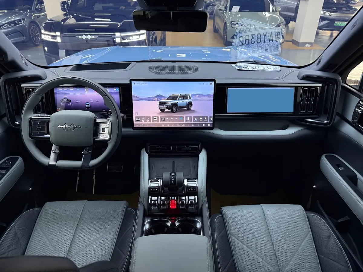 2023 FangChengBao Bao 5 1.5T 194HP L4 E-CVT PHEV 31.8KWH,autocango,china used car exporter,china ev exporter,chinese used car exporter,chinese used ev exporter