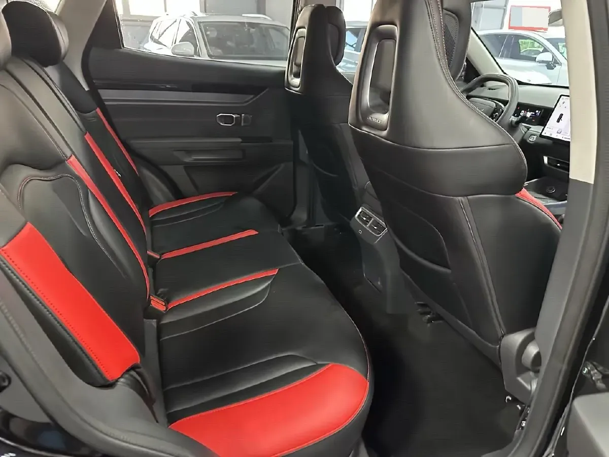 2024 Jetour DASHING 1.5T 156HP L4 6DCT,autocango,china used car exporter,china ev exporter,chinese used car exporter,chinese used ev exporter