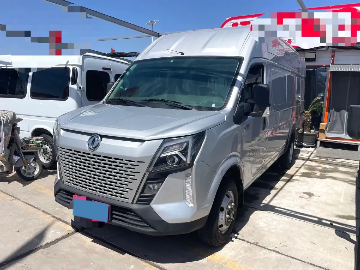 2023 Ford Transit 2.0T 220HP L4 5MT,autocango,china used car exporter,china ev exporter,chinese used car exporter,chinese used ev exporter