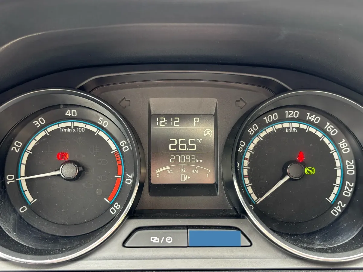 2020 Skoda Karoq 1.4T 150HP L4 7DCT,autocango,china used car exporter,china ev exporter,chinese used car exporter,chinese used ev exporter