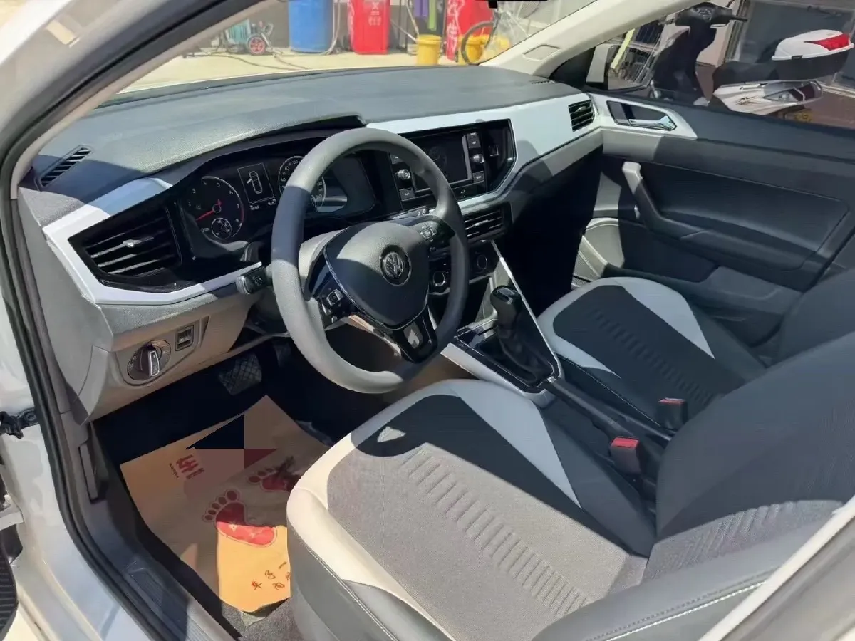 2019 Volkswagen Polo 1.5L 113HP L4 6AT,autocango,china used car exporter,china ev exporter,chinese used car exporter,chinese used ev exporter