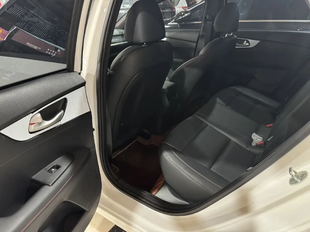 2021 Kia K3 1.4T 130HP L4 7DCT,autocango,china used car exporter,china ev exporter,chinese used car exporter,chinese used ev exporter